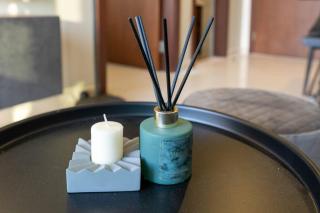 Chic Apartment with Burj Khalifa view - 4