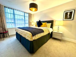 Stunning New 2 Bedroom Apartment - Next to the Beach - Great Location - FREE Parking - Fast WiFi - Smart TV - sleeps up to 4! Close to Purbeck, Corfe Castle, Sandbanks, Poole & Bournemouth - 4