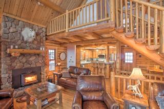 Rustic Gotham Bay Cabin on Lake Coeur dAlene - Harrison - 1