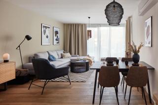 Prague Days - Stylish Apartments with Terrace - Parking - Quiet Area - Prague - 3