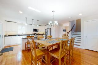 Bayberry Beauty - Nameloc Heights - 3