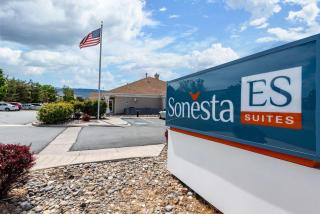 Sonesta ES Suites Reno - Reno - 7