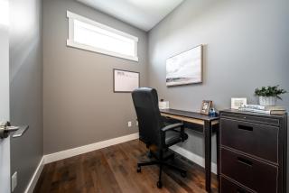 Amazing Luxe Home, AC, HUGE Yard, FirePit, Pet Friendly, Sleeps 10! - 2