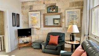 The Whitestone - Oamaru - 2