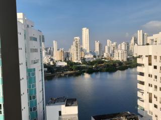 Oceanside 3-bedroom apartment in fun tourist area - Cartagena - 0