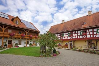 Gasthof-Pension Kesslsimerhof - Neualbenreuth - 9