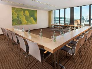 Mövenpick Hotel Frankfurt City Messe - Frankfurt am Main - 2