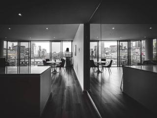 Riverfront Unblocking New Year Eve Firework View 3BR Docklands Free Parking - 8