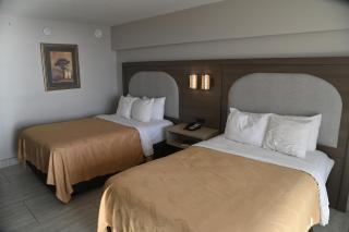 Spark by Hilton Virginia Beach Oceanfront - 1