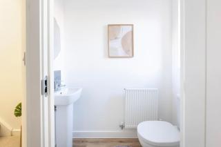 Fortified Three Bedroom Home Bristol - 4