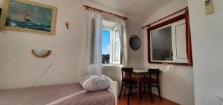 Apartments - 3 A beautiful apartment with a sea view - Hvar - 6