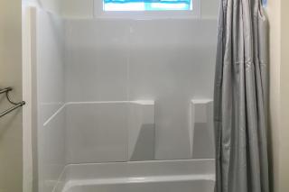 Cedar Street Cottage - 2