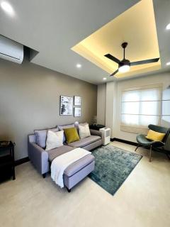 Walk the Heart of San Pedro VIVA 301 Modern 2BR - 8