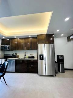 Walk the Heart of San Pedro VIVA 301 Modern 2BR - 1
