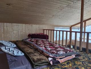 Luxury Treehouse with Jacuzzi in Jibhi - Jibhi - 1