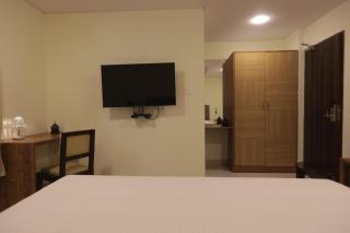 Elysian Grand Hotel - Bangalore - 7