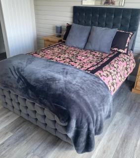 Danielle’s den - Doncaster - 5