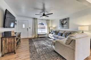 Downtown Gilbert Home with Fenced Yard and Fire Pit! - Gilbert - 5