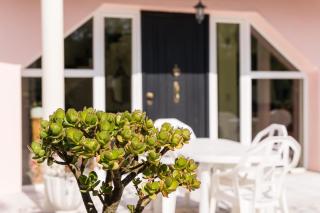 Guest H4U - Villa Garden & Pool - 2