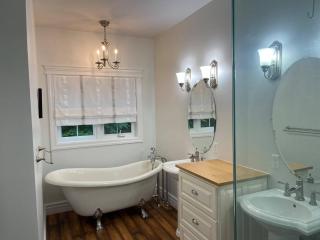 WELCOME TO BURNT RIVER ESTATE - Kawartha Lakes - 4
