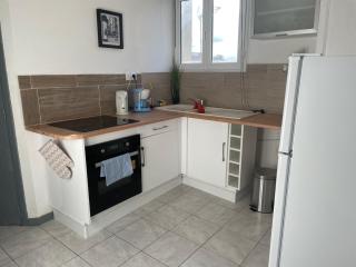 Centre Carcassonne apartment with private sunny terrace - 4