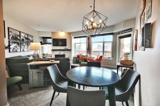 Your own balcony, full kitchen in Canyons Village - Park City - 3