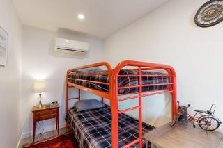 Mariners Court - 4 Laurel St Unit 219 - 2