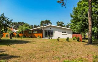 A Beautiful Home In Nexø With 2 Bedrooms And Wifi - Neksø - 4
