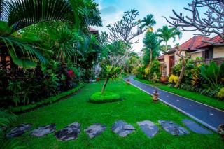 Warung Mandi & Villa - 9