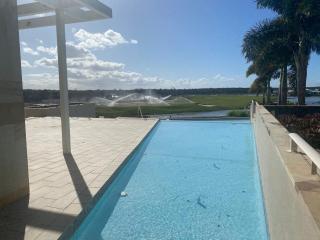 Pelican Waters Resort One Bedroom Apartment - 1