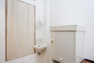 RedDoorz Syariah near Plengkung Gading 2 - Yogyakarta - 4