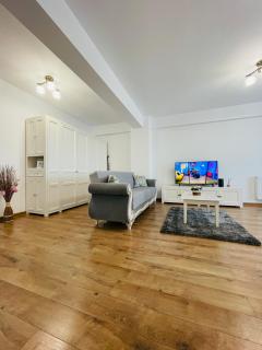 Luxury Apartment with Sunset View Palas - Iaşi - 5