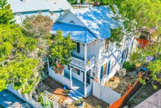 Charming, historic home with balcony, enclosed yard, A/C - near downtown & beach - 5