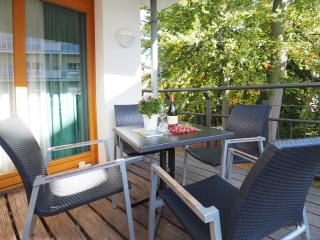 Kaiservillen Heringsdorf - Ferienwohnung mit 1 Schlafzimmer und Balkon D112 - Heringsdorf - 2