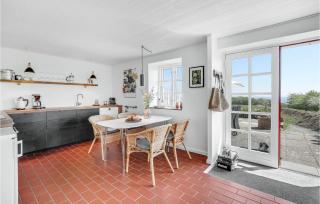 Beautiful Apartment In Nexo With 2 Bedrooms - Neksø - 6