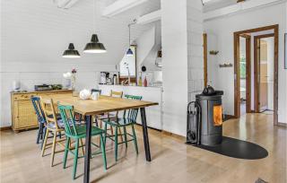 Beautiful House In Allinge With 2 Bedrooms - Allinge - 5