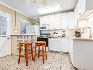 Captains Quarters B - Tybee Island - 3