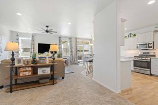 The Explorer! Extra Game Room, Fire pit Sleeps 10! - Caldwell - 3