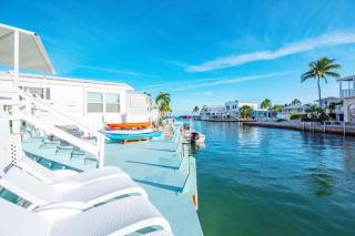 OCEANIA... water front cottage retreat ~ - 7