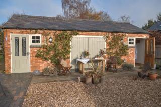 The Rear of the Plough,Everdon. - Daventry - 9