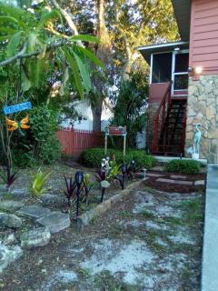 Tropical Paradise Oasis Spa Retreat - Largo - 2
