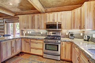 Bear Cabin - 3