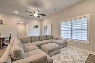 Pet-Friendly Ozark Home with Yard and Patio - Ozark - 7
