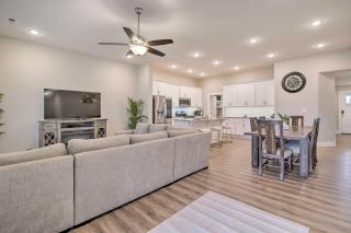 Pet-Friendly Ozark Home with Yard and Patio - Ozark - 4