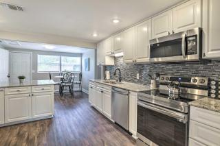 Pet-Friendly Gulfport Home Less Than 2 Mi to Beach - 2