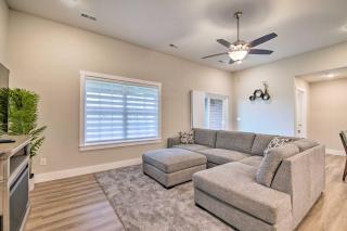 Charming Ozark Abode with Yard and Pool Access - Ozark - 7
