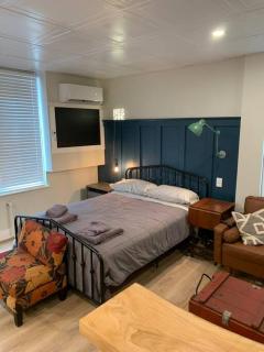 Refined Studio New Construction 1 Mile From Town - Pittsburgh - 5