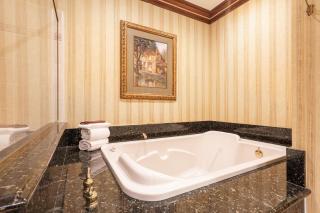 Stock Farm Inn - Hopland - 9