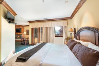 Stock Farm Inn - Hopland - 1