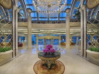 Celebrity International Grand Hotel - 8